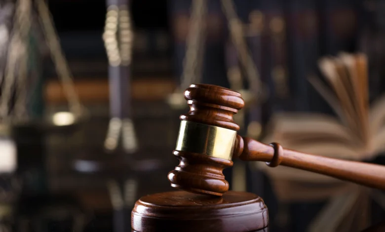 Người đàn ông Gilroy đã bị buộc tội vi phạm vũ khí liên quan đến vụ xả súng chết người Người đàn ông Gilroy đã bị buộc tội vi phạm vũ khí liên quan đến vụ xả súng chết người