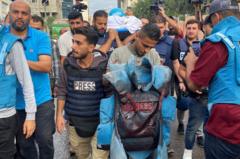 Số nhà báo thiệt mạng ngày càng tăng trong cuộc chiến Israel-Gaza Số nhà báo thiệt mạng ngày càng tăng trong cuộc chiến Israel-Gaza