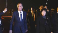Thăm Bình Nhưỡng, Ngoại trưởng Sergei Lavrov ca ngợi quan hệ Nga-Bắc Hàn Thăm Bình Nhưỡng, Ngoại trưởng Sergei Lavrov ca ngợi quan hệ Nga-Bắc Hàn