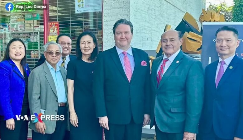 Đại sứ Mỹ tại Việt Nam tới thăm Little Saigon Đại sứ Mỹ tại Việt Nam tới thăm Little Saigon