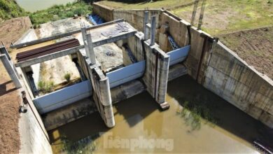 Đầu tư ngàn tỷ đồng cho hồ chứa nước, tiền hết, nước không về, máy móc ‘đắp chiếu’!