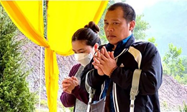 Vụ án ‘gởi con đi chữa bệnh, nhận về hũ tro cốt’: Hai bị cáo được đề nghị hưởng án treo Vụ án ‘gởi con đi chữa bệnh, nhận về hũ tro cốt’: Hai bị cáo được đề nghị hưởng án treo