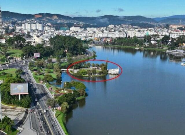 Đà Lạt: Chờ đợi đại gia Hà Nội ‘xuống tiền’ thuê nhà hàng Thủy Tạ Đà Lạt: Chờ đợi đại gia Hà Nội ‘xuống tiền’ thuê nhà hàng Thủy Tạ