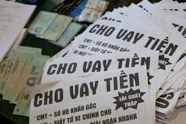 Khi công an Hà Nội cho vay: Nhận thế chấp thẻ công an hoặc thẻ đảng Khi công an Hà Nội cho vay: Nhận thế chấp thẻ công an hoặc thẻ đảng