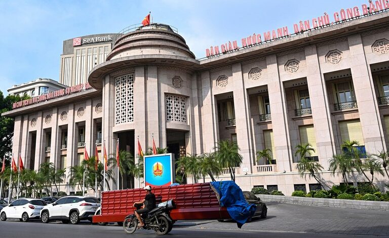 Embezzlement case shines light on Vietnamese corruption Embezzlement case shines light on Vietnamese corruption