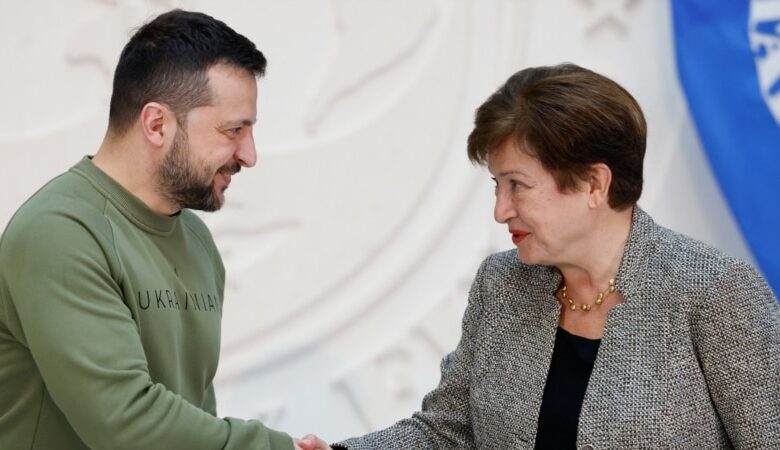 Tổng thống Ukraine tới Washington, kêu gọi Mỹ tiếp tục viện trợ Tổng thống Ukraine tới Washington, kêu gọi Mỹ tiếp tục viện trợ