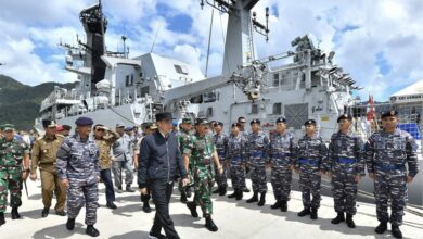 Hanoi, Jakarta discuss South China Sea during Indonesian president’s visit