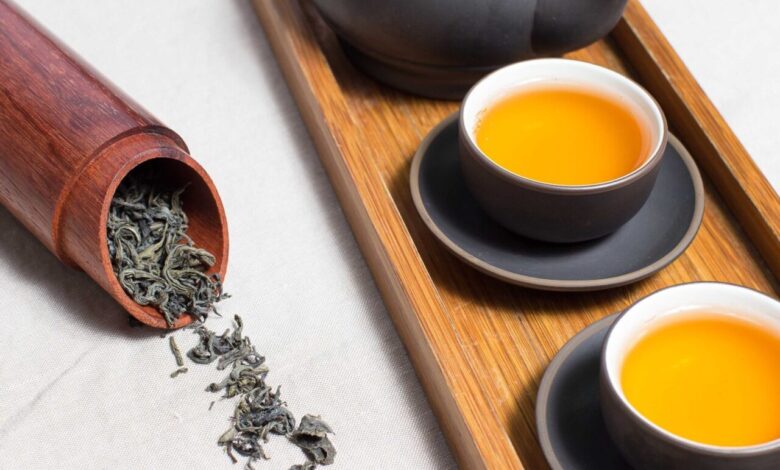Uống trà để lâu già Uống trà để lâu già
