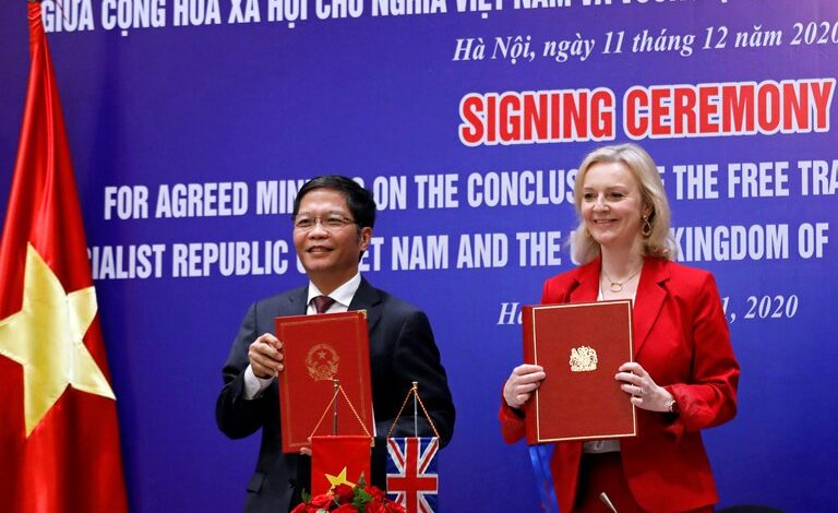 Vietnam’s former minister of commerce accused of ‘wrongdoings’ in oil deals Vietnam’s former minister of commerce accused of ‘wrongdoings’ in oil deals