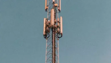 Japan planning to dispatch solar-powered flying 5G mobile base station