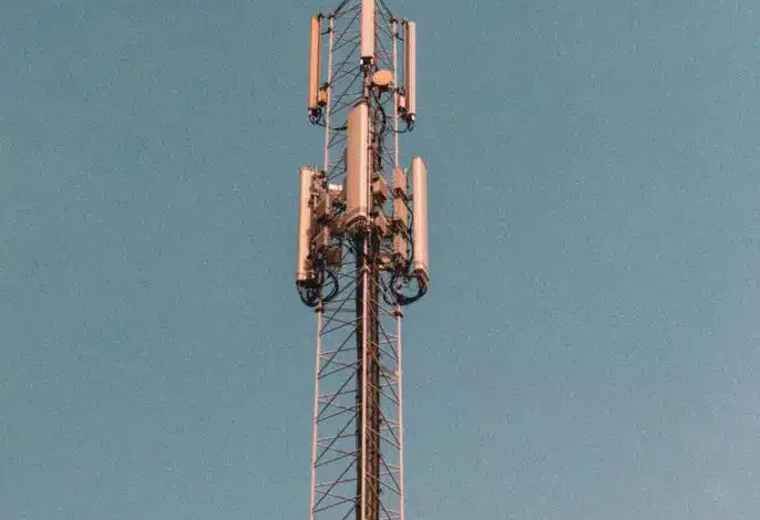 Japan planning to dispatch solar-powered flying 5G mobile base station Japan planning to dispatch solar-powered flying 5G mobile base station