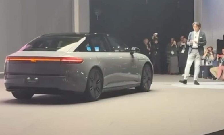 Sony drives car onto stage using PlayStation 5 controller Sony drives car onto stage using PlayStation 5 controller