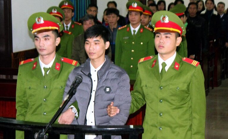 Vietnamese blogger who filmed chemical spill protests released from prison Vietnamese blogger who filmed chemical spill protests released from prison
