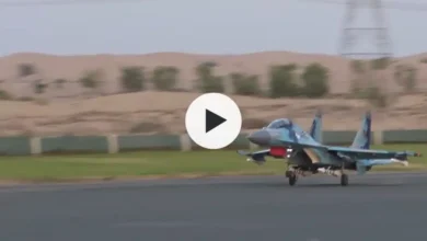 Miniature fighter jets that fly at 500 kilometers per hour