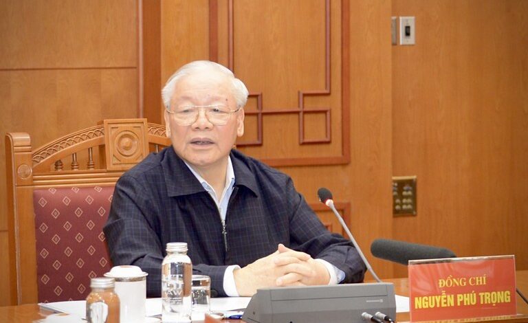 Lại yêu cầu Ủy viên Ban chấp hành Trung ương kê khai tài sản trung thực Lại yêu cầu Ủy viên Ban chấp hành Trung ương kê khai tài sản trung thực