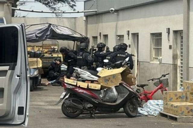 Bốn người Việt ở Đài Loan bắt cóc và giết đồng hương để đòi tiền chuộc Bốn người Việt ở Đài Loan bắt cóc và giết đồng hương để đòi tiền chuộc