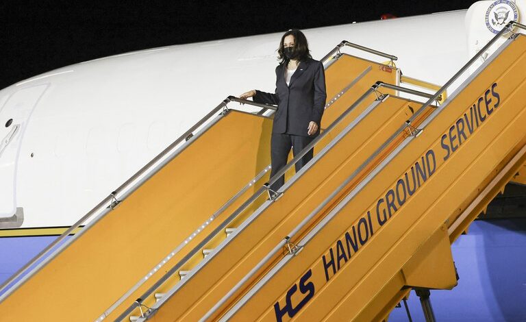 Report: US officials had sudden symptoms before Harris’ Hanoi visit Report: US officials had sudden symptoms before Harris’ Hanoi visit