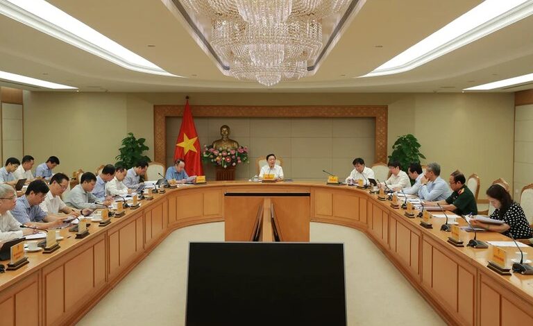Việt Nam sẽ đào tạo 1.300 giảng viên ngành bán dẫn, mục tiêu xa vời! Việt Nam sẽ đào tạo 1.300 giảng viên ngành bán dẫn, mục tiêu xa vời!