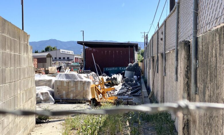 San Jose mobile home park sits next to health hazard San Jose mobile home park sits next to health hazard