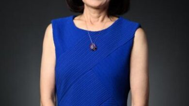 PHE DÂN BIỂU  MICHELLE STEEL MỞ MÀN TẤN CÔNG LUẬT SƯ DEREK TRẦN