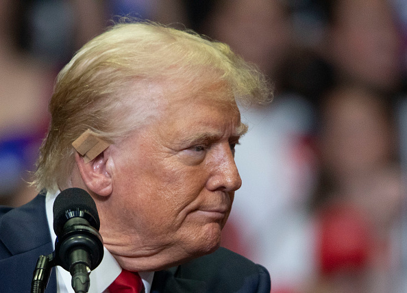 Ông Trump đồng ý phỏng vấn với FBI về vụ ám sát Ông Trump đồng ý phỏng vấn với FBI về vụ ám sát
