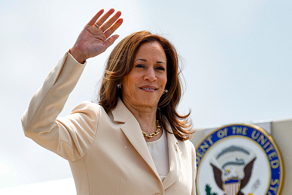 30 điều cần biết về bà Kamala Harris, ứng cử viên mới hàng đầu của Đảng Dân chủ (Phần 1) 30 điều cần biết về bà Kamala Harris, ứng cử viên mới hàng đầu của Đảng Dân chủ (Phần 1)