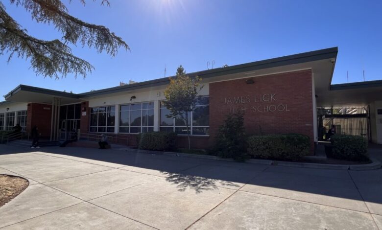 Silicon Valley schools implement cell phone restrictions Silicon Valley schools implement cell phone restrictions