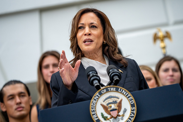 30 điều cần biết về bà Kamala Harris, ứng cử viên mới hàng đầu của Đảng Dân chủ (Phần 2) 30 điều cần biết về bà Kamala Harris, ứng cử viên mới hàng đầu của Đảng Dân chủ (Phần 2)