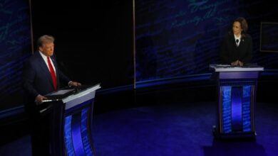 Harris, Trump tấn công nhau ngay từ khoảnh khắc đầu tiên của cuộc tranh luận