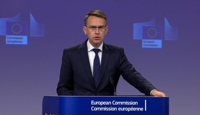 EU thề ‘phản ứng mạnh’ về việc Iran chuyển giao phi đạn cho Nga EU thề ‘phản ứng mạnh’ về việc Iran chuyển giao phi đạn cho Nga