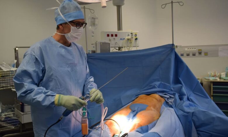 Hối hận khi tốn cả triệu đôla cho 30 lần giải phẫu thẩm mỹ Hối hận khi tốn cả triệu đôla cho 30 lần giải phẫu thẩm mỹ