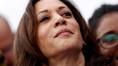 Kamala Harris: Soi hồ sơ nhân vật có thể trở thành nữ tổng thống Mỹ Kamala Harris: Soi hồ sơ nhân vật có thể trở thành nữ tổng thống Mỹ