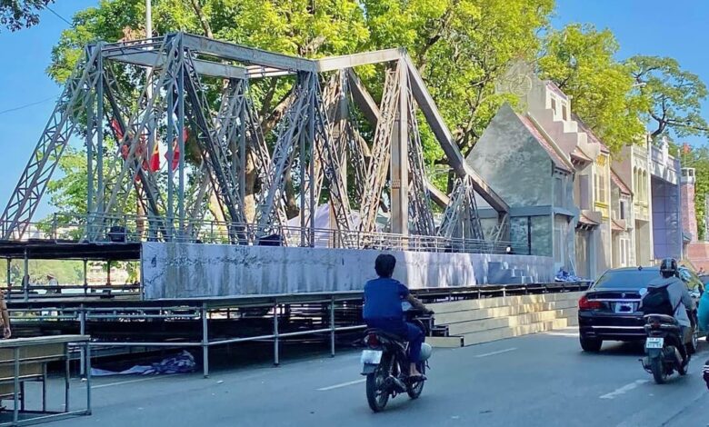 Xây Hà Nội giả ngay tại Hà Nội thật Xây Hà Nội giả ngay tại Hà Nội thật