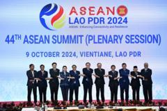 Thượng đỉnh ASEAN khai mạc: Biển Đông, Myanmar đứng đầu nghị trình Thượng đỉnh ASEAN khai mạc: Biển Đông, Myanmar đứng đầu nghị trình