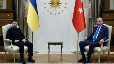 Zelenskyy hoãn chuyến thăm Ả rập Saudi, nói đàm phán chấm dứt chiến tranh không thể diễn ra sau lưng Ukraine 
