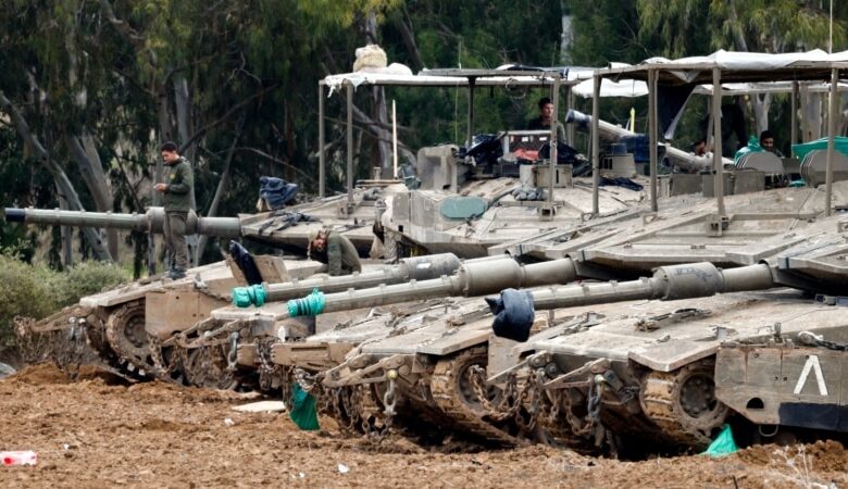 Quân đội Israel triệu tập quân dự bị khi lo ngại về lệnh ngừng bắn ở Gaza gia tăng Quân đội Israel triệu tập quân dự bị khi lo ngại về lệnh ngừng bắn ở Gaza gia tăng