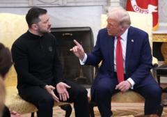 ‘Mỹ tạm ngưng viện trợ cho Ukraine’ ‘Mỹ tạm ngưng viện trợ cho Ukraine’