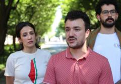 Cơ quan di trú Mỹ bắt giữ người biểu tình ủng hộ Palestine mang thẻ xanh Cơ quan di trú Mỹ bắt giữ người biểu tình ủng hộ Palestine mang thẻ xanh