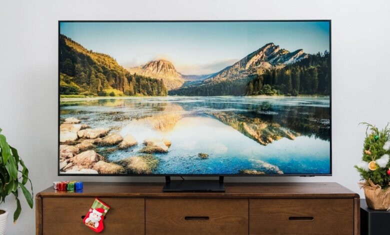 ‘Ma trận’ TV công nghệ chấm lượng tử QLED ‘Ma trận’ TV công nghệ chấm lượng tử QLED