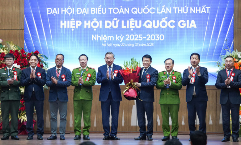 Ra mắt Hiệp hội Dữ liệu Quốc gia Ra mắt Hiệp hội Dữ liệu Quốc gia