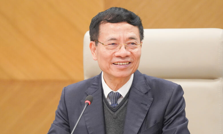 Bộ trưởng Nguyễn Mạnh Hùng: ‘Quyết định đúng, hiệu triệu được toàn dân, việc gì cũng thành’ Bộ trưởng Nguyễn Mạnh Hùng: ‘Quyết định đúng, hiệu triệu được toàn dân, việc gì cũng thành’