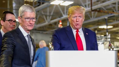 Tim Cook giúp Apple thoát đòn thuế của Trump thế nào