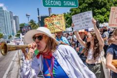 Biểu tình khắp nước Mỹ phản đối ông Trump Biểu tình khắp nước Mỹ phản đối ông Trump