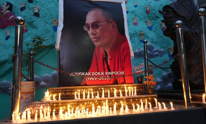 China detains Tibetans for sharing photos of late Buddhist leader China detains Tibetans for sharing photos of late Buddhist leader