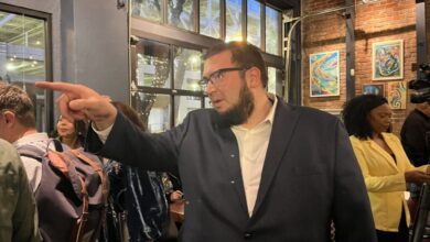 Gabby Chavez-Lopez leads in early San Jose special election results