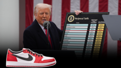 Giá giày Nike từ Việt Nam qua Mỹ sẽ tăng?