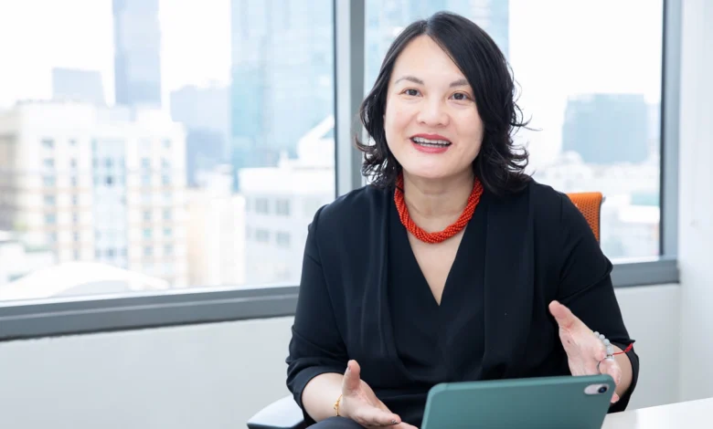 CEO Microsoft Việt Nam: Doanh nghiệp Việt cần nghĩ xa hơn CEO Microsoft Việt Nam: Doanh nghiệp Việt cần nghĩ xa hơn