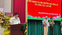 Tân giám đốc Công an TP HCM Mai Hoàng nhậm chức, tại sao báo chí im lặng, gỡ tin? Tân giám đốc Công an TP HCM Mai Hoàng nhậm chức, tại sao báo chí im lặng, gỡ tin?