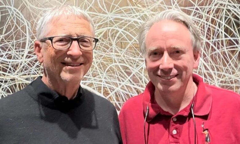 Bill Gates và Linus Torvalds lần đầu gặp nhau