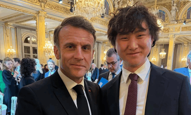 Alexandr Wang – thiên tài AI khiến Zuckerberg đặt cược 14 tỷ USD Alexandr Wang – thiên tài AI khiến Zuckerberg đặt cược 14 tỷ USD